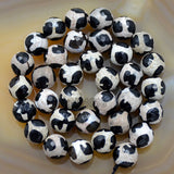 Faceted Natural Tibetan Black Turtle Grain Old Agate Gemstone Round Loose Beads on a 15.5" Strand